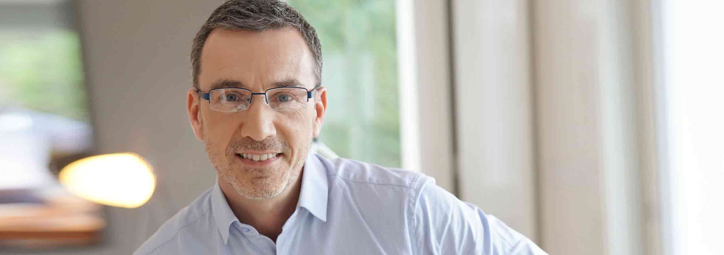 Foundation Light Therapy - Dr. Jeffrey Epstein, MD, FACS Foundation Light Therapy - Dr. Jeffrey Epstein, MD, FACS